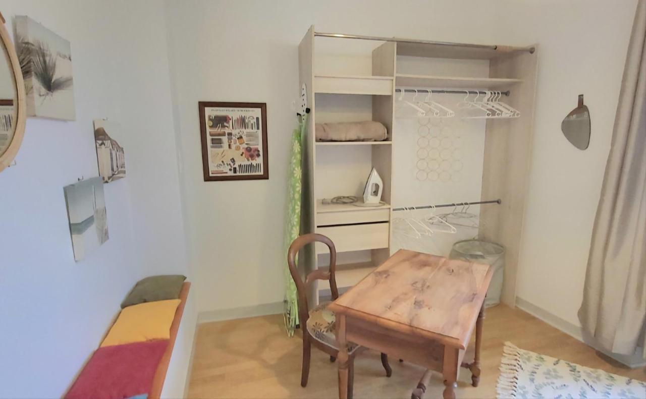 ז'ונזאק Maison De Ville Avec Terrasse "La Sympathique" מראה חיצוני תמונה